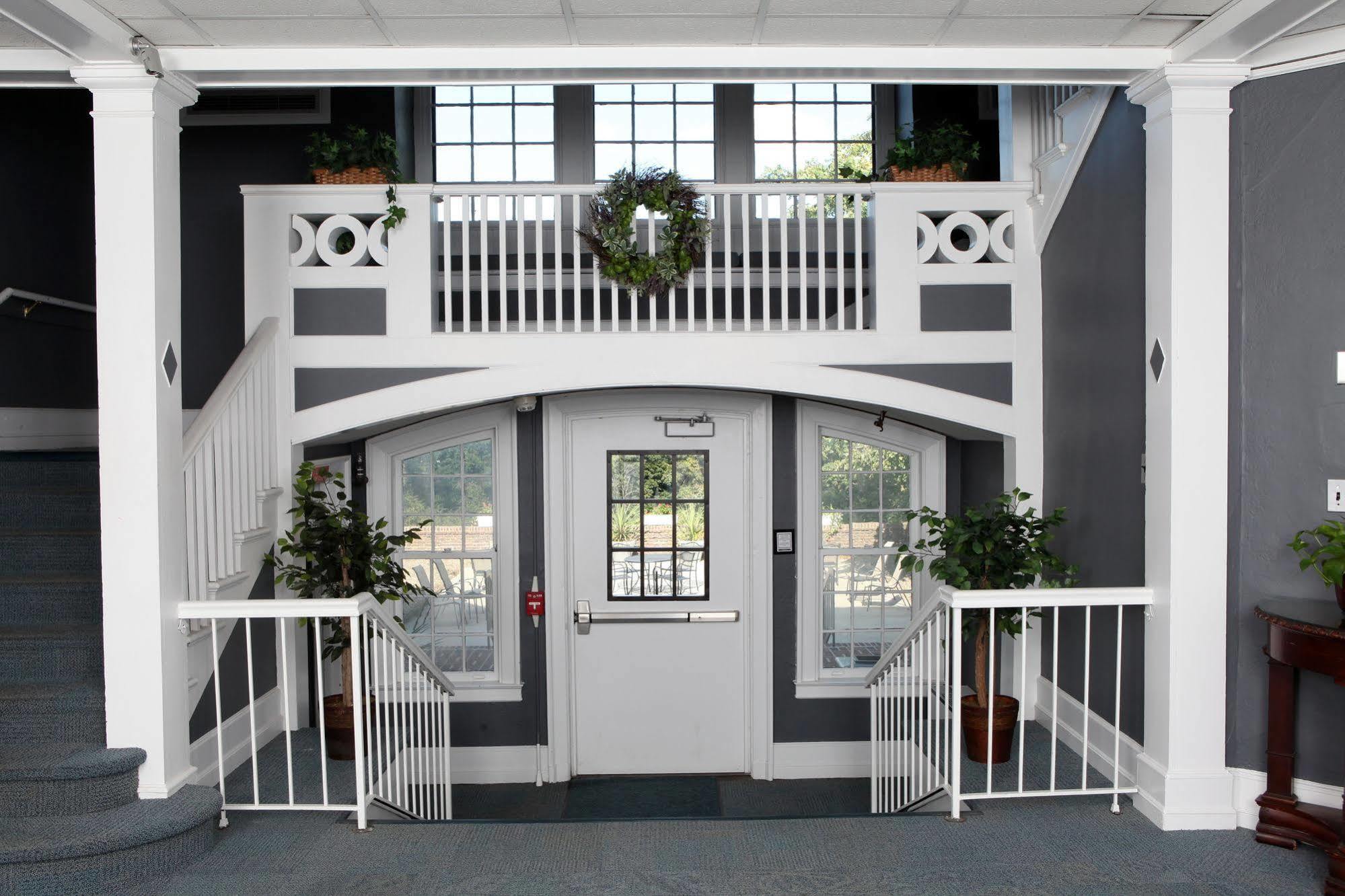 Rutgers University Inn And Conference Center Ню Брънзуик Екстериор снимка